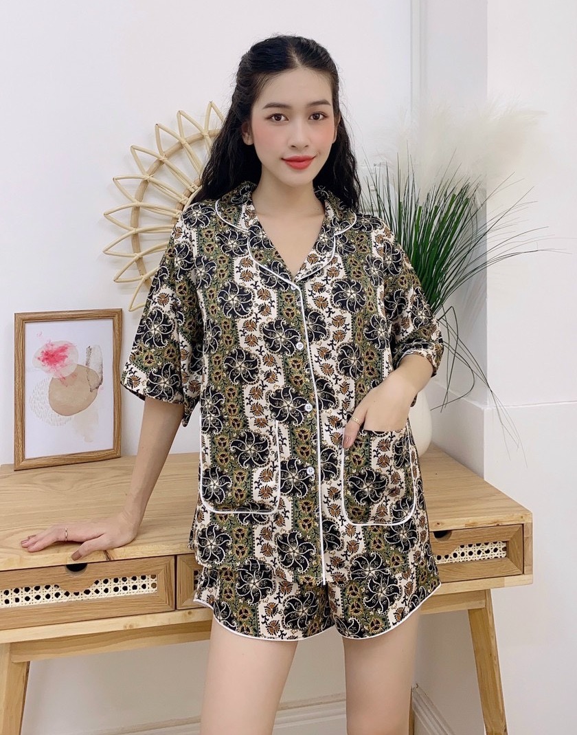 Bộ pijama cánh dơi quần đùi , lụa latin quảng châu , quần có túi sâu