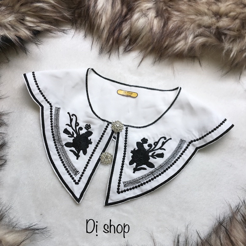 Cổ kate thêu nổi đen