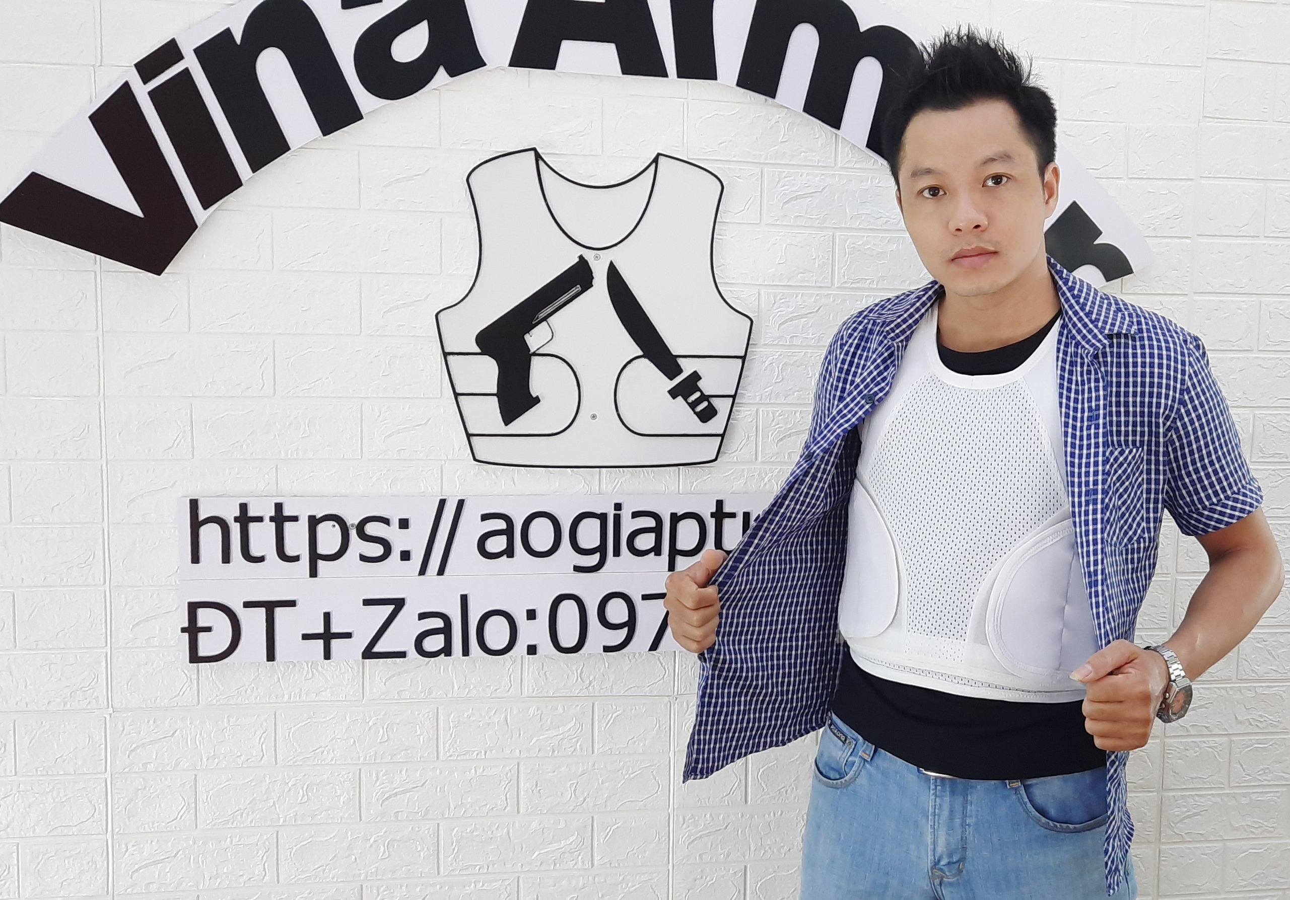 Áo giáp nhập khẩu châu Âu