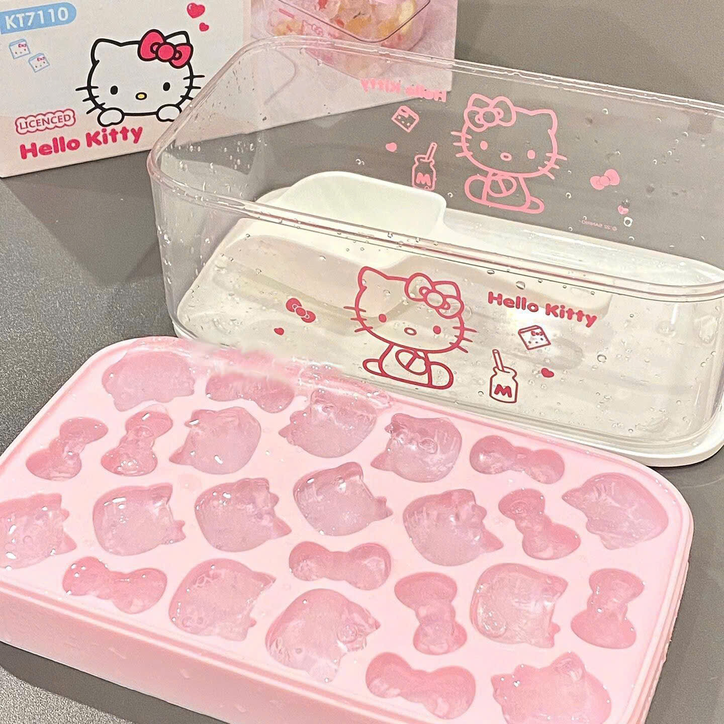 Khay Silicon Làm Đá Hình Hello Kitty 24 Ô Có Hộp Đựng Và Nắp Đậy