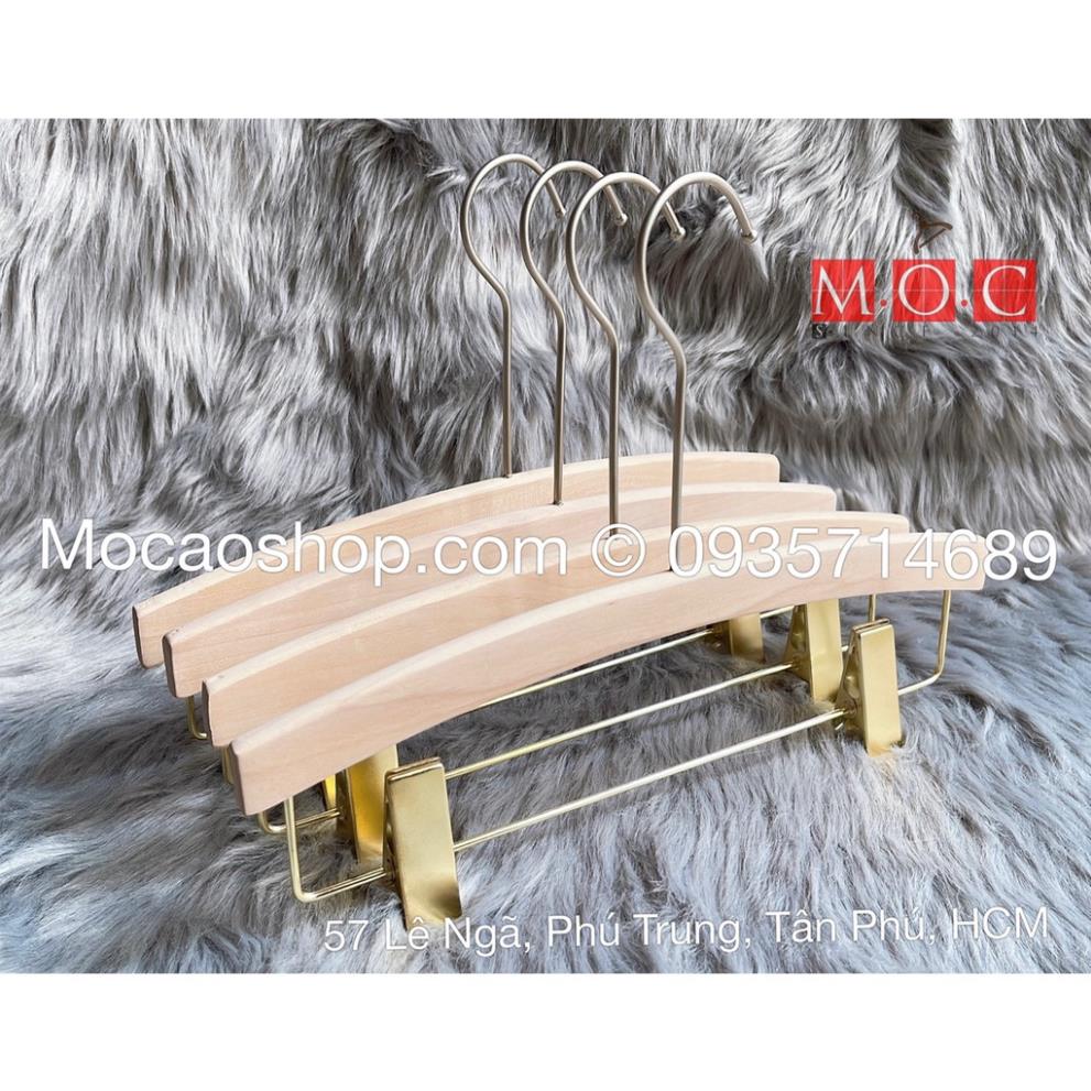 Móc gỗ mộc có kẹp treo quần áo