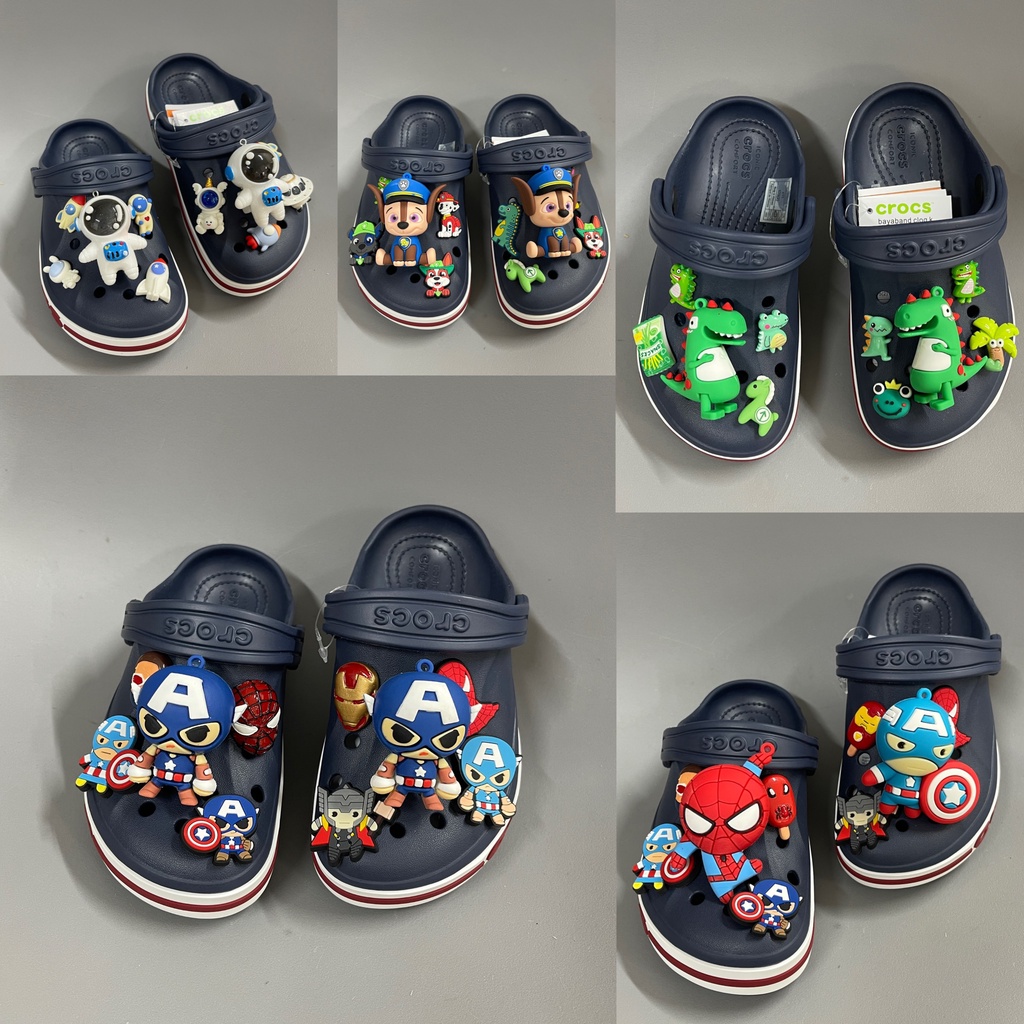 Dép sục Cross Baya cho bé trai bé gái trẻ em màu Xanh than giày xục Crocs Clog Kid nam nữ xuất khẩu gắn Sticker Vip HannaKids