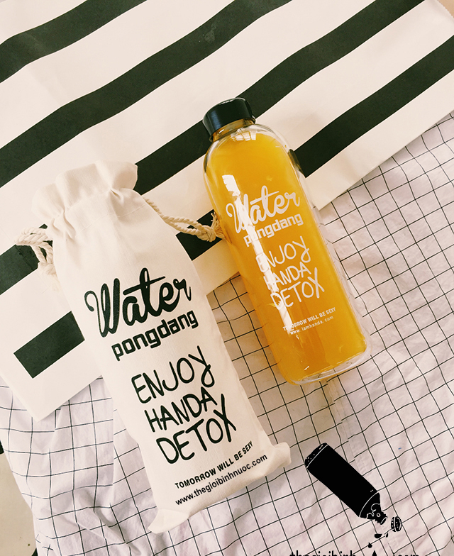 [ HOT ] BÌNH ĐỰNG NƯỚC DETOX NHỰA TRONG SUỐT 1000ML + TẶNG KÈM TÚI VẢI CÓ DÂY RÚT TIỆN LỢI