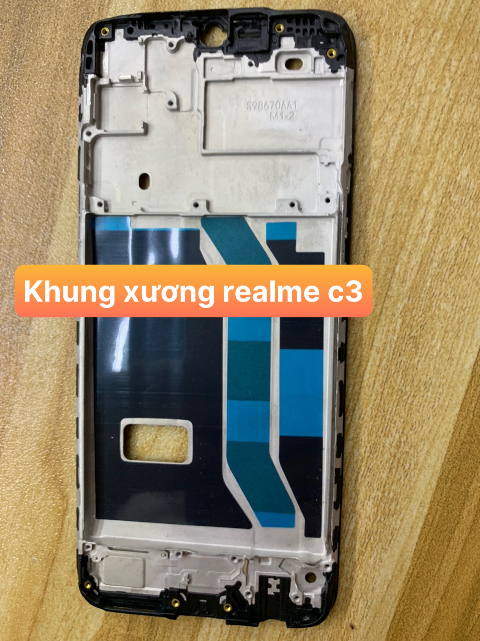 Khung xương/khung đỡ màn hình điện thoại realme c3