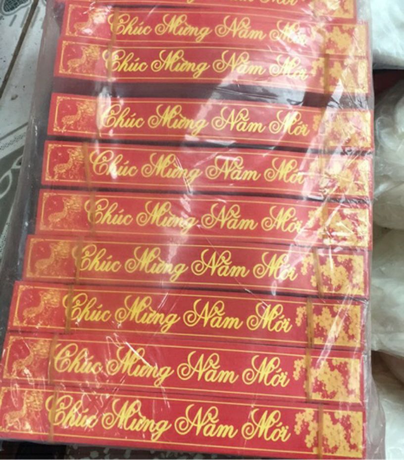 Tem giấy chúc mừng năm mới loại không có keo dán sẵn(Giá 1 tập 1000 cái)