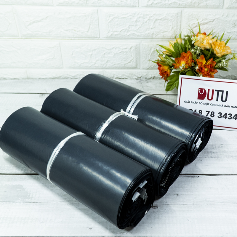 [GIÁ XƯỞNG] 100 Túi Đóng Hàng Chống Bóc, Túi Đóng Hàng Quần Áo 2 Lớp Có Sẵn Băng Keo Siêu Dai Màu Đen Size 28x42