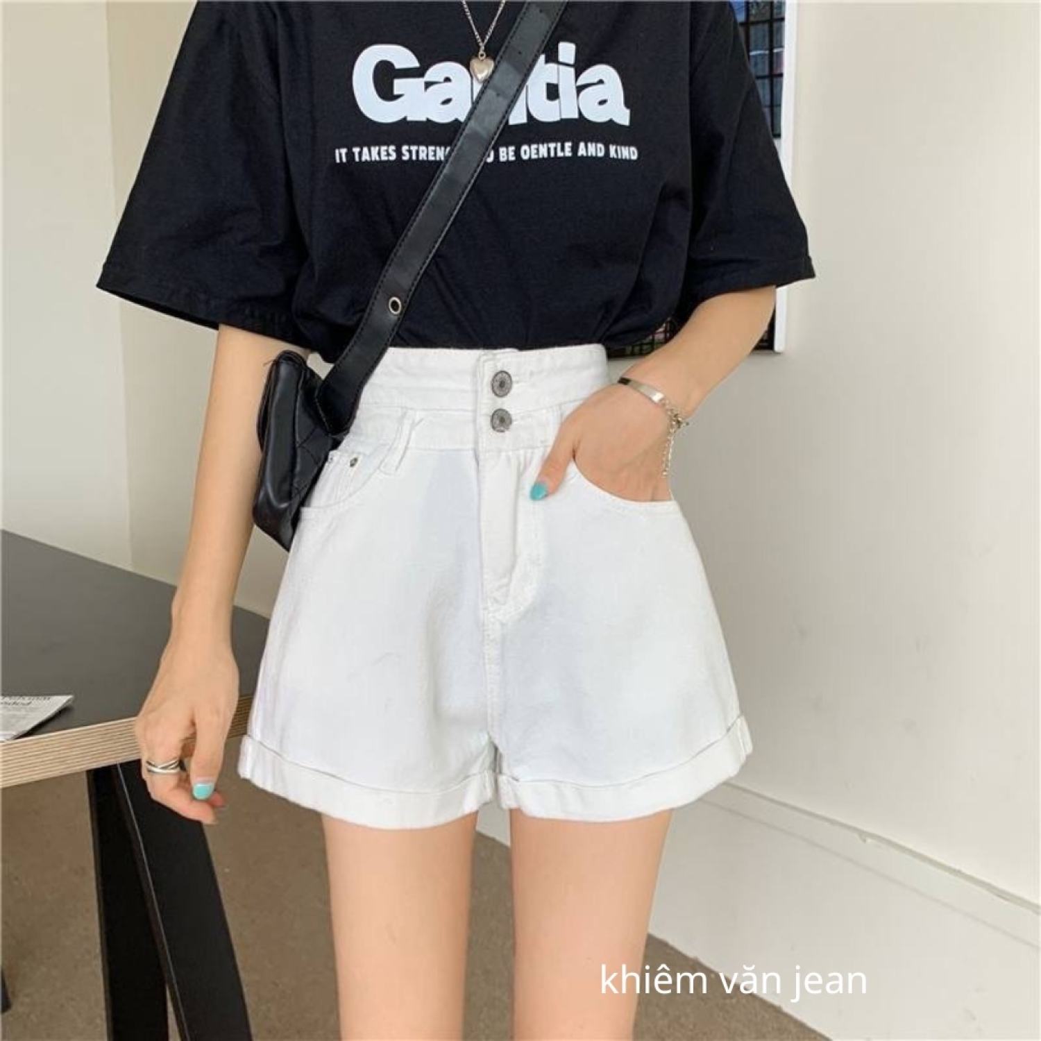 Quần short lưng cao chất kaki,quần đùi lững 2 nút dáng chữ A lai lật