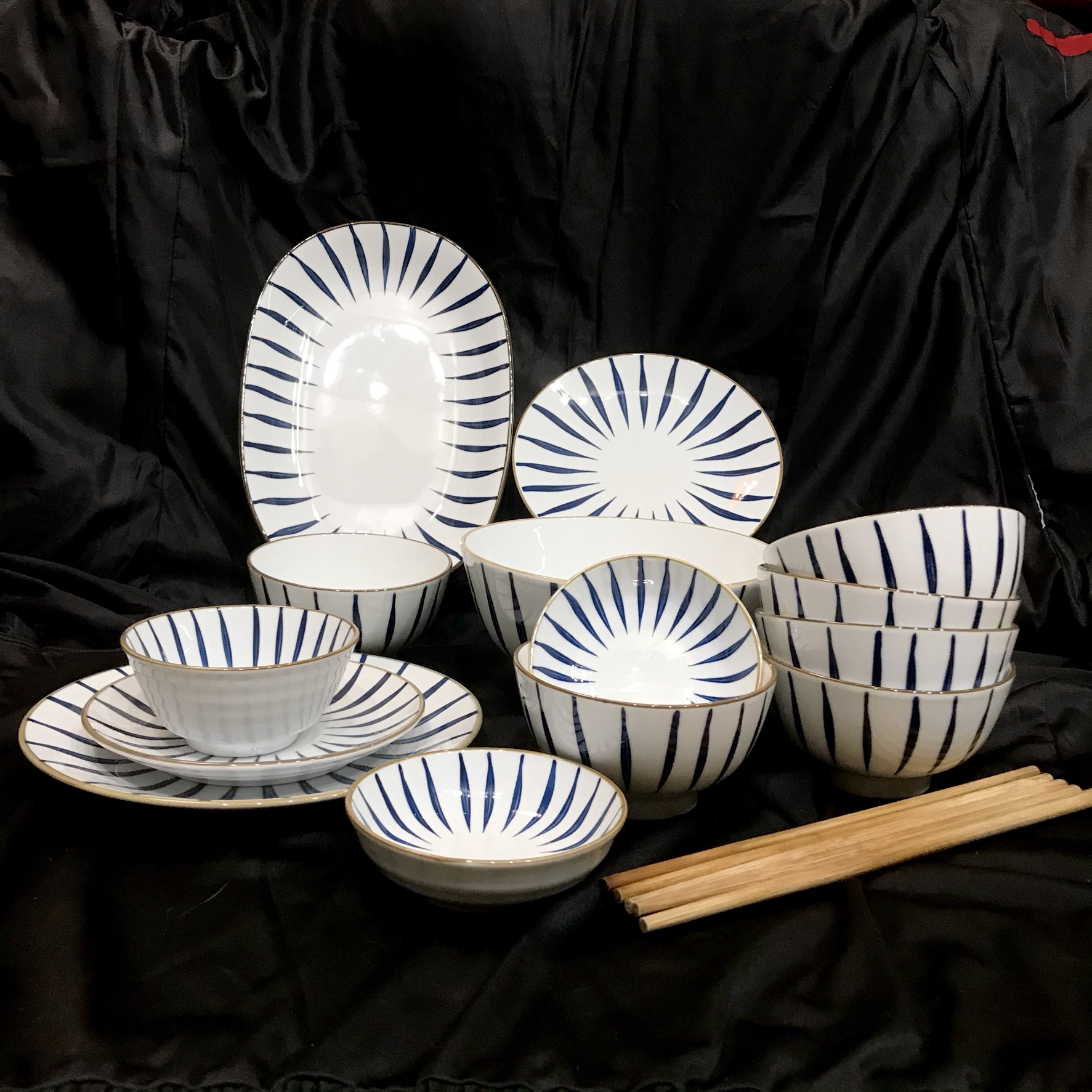 Bộ bát đĩa sứ hạ trúc 12 sản phẩm - bộ chén dĩa “gia đình đầm ấm”