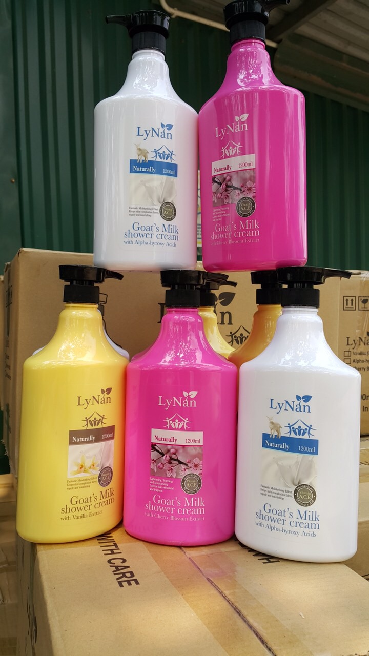 Sữa tắm cao cấp Lynan