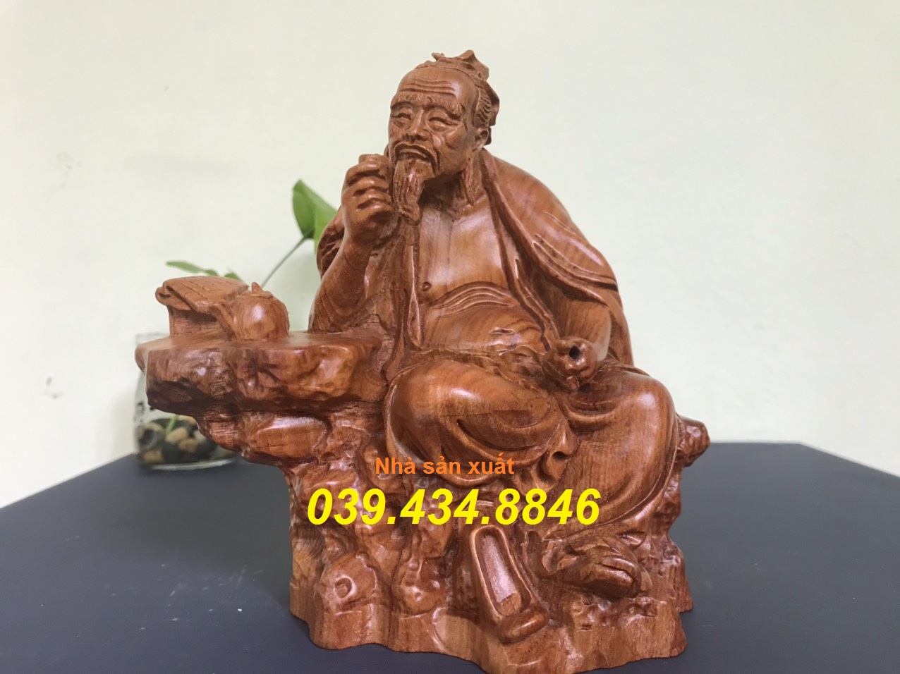 Tượng gỗ đẹp. Thần Trà Lục Vũ cao 15cm