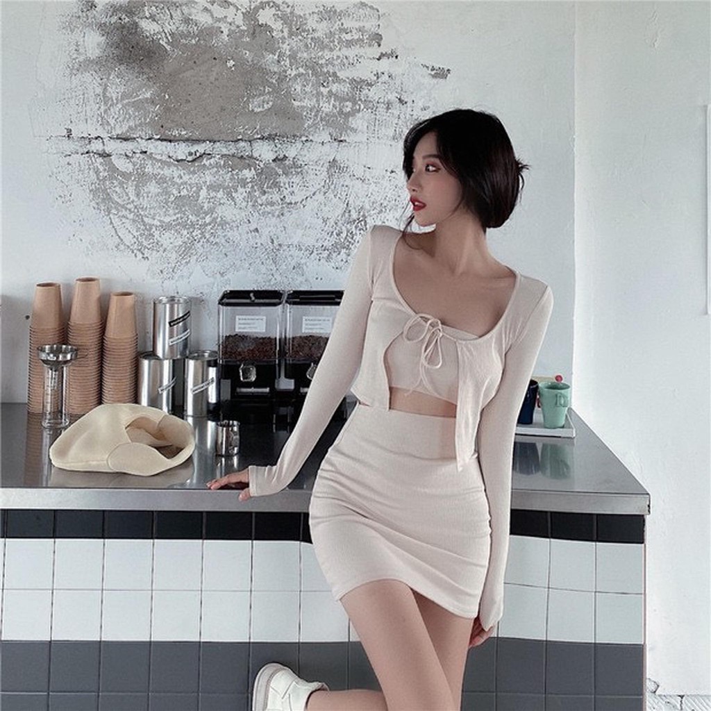 [HCM]Set trắng kem khoác ngoài cột dây + Áo croptop ngắn + Chân váy