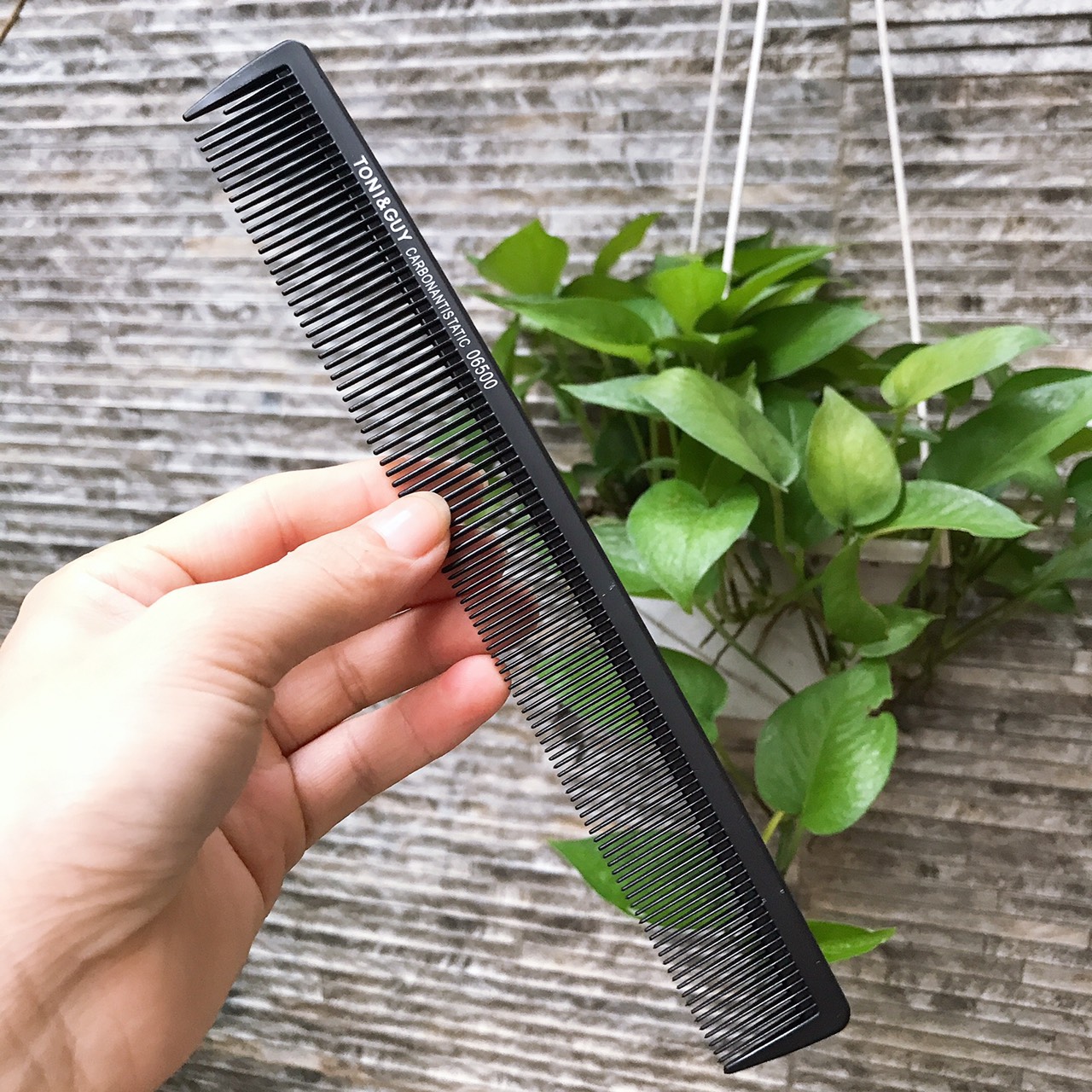 Lược Cắt Tóc Toni&Guy 06500