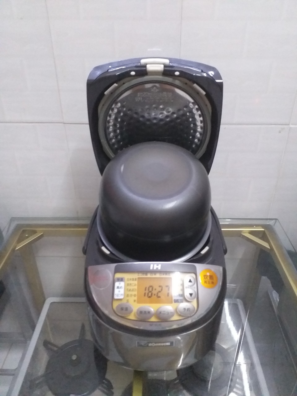 [HCM]NỒI CƠM ĐIỆN CAO TẦN IH ZOJIRUSHI 1 LÍT NỘI ĐỊA NHẬT ĐIỆN ZIN 100V