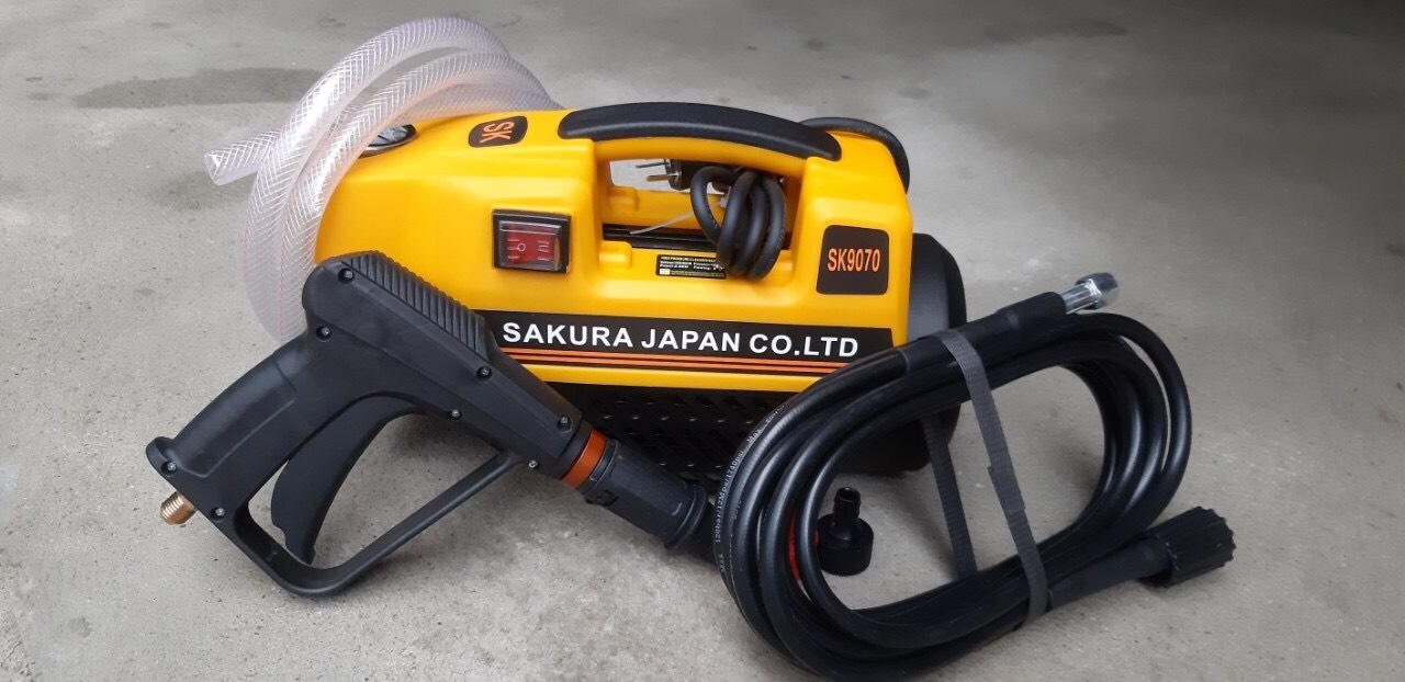 Máy rửa xe máy - máy rửa xe ô tô - sakura nhật bản-2500w 100% dây đồng kèm bình bọt