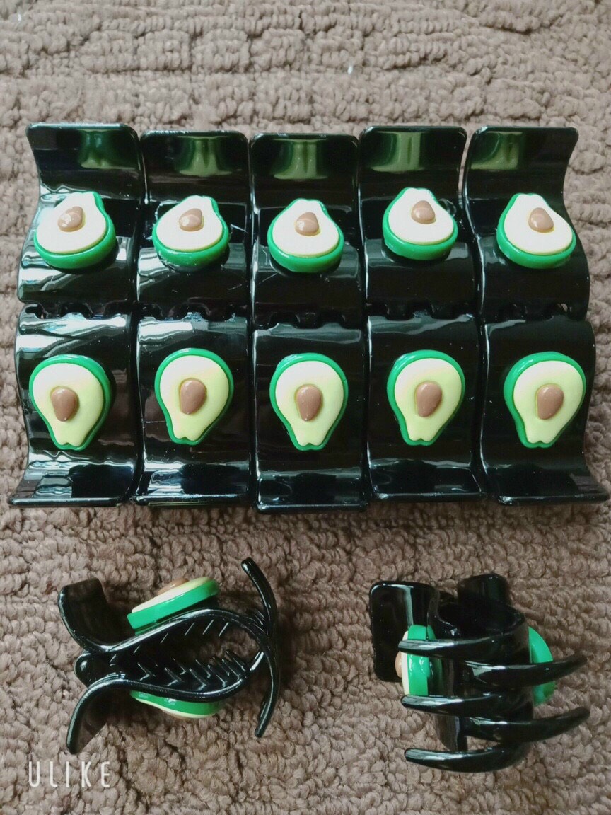 [FREESHIP + HOÀN TIỀN 50K] 1 Kẹp Càng Cua ( Gấp Tóc ) 3 Răng Đen In Hình Quả Bơ Cute  Kẹp Càng Cua Dễ Thương Kẹp Càng Cua Hot Trend PKHN0022