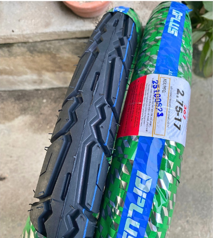 Lốp xe máy DPLUS 2.75-17 vỏ sau Wave, Sirius, Jupiter, Future, Dream, Viva dùng ruột (săm)