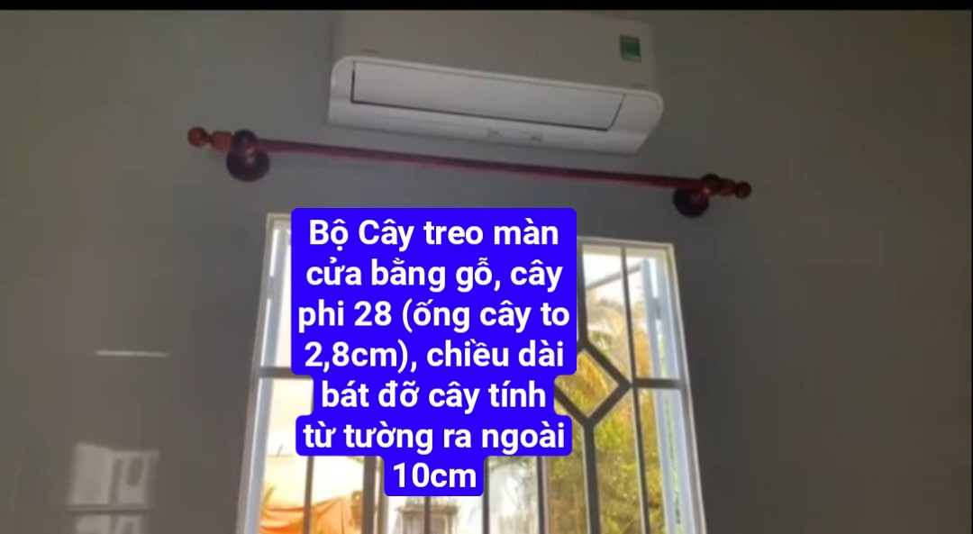 Bộ thanh treo màn cửa bằng gỗ đủ phụ kiện đi kèm