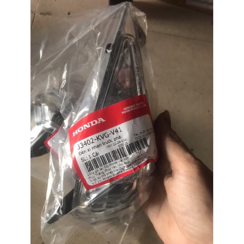 Cặp xi nhan trước xe Airblade 2011-2012 hãng Honda