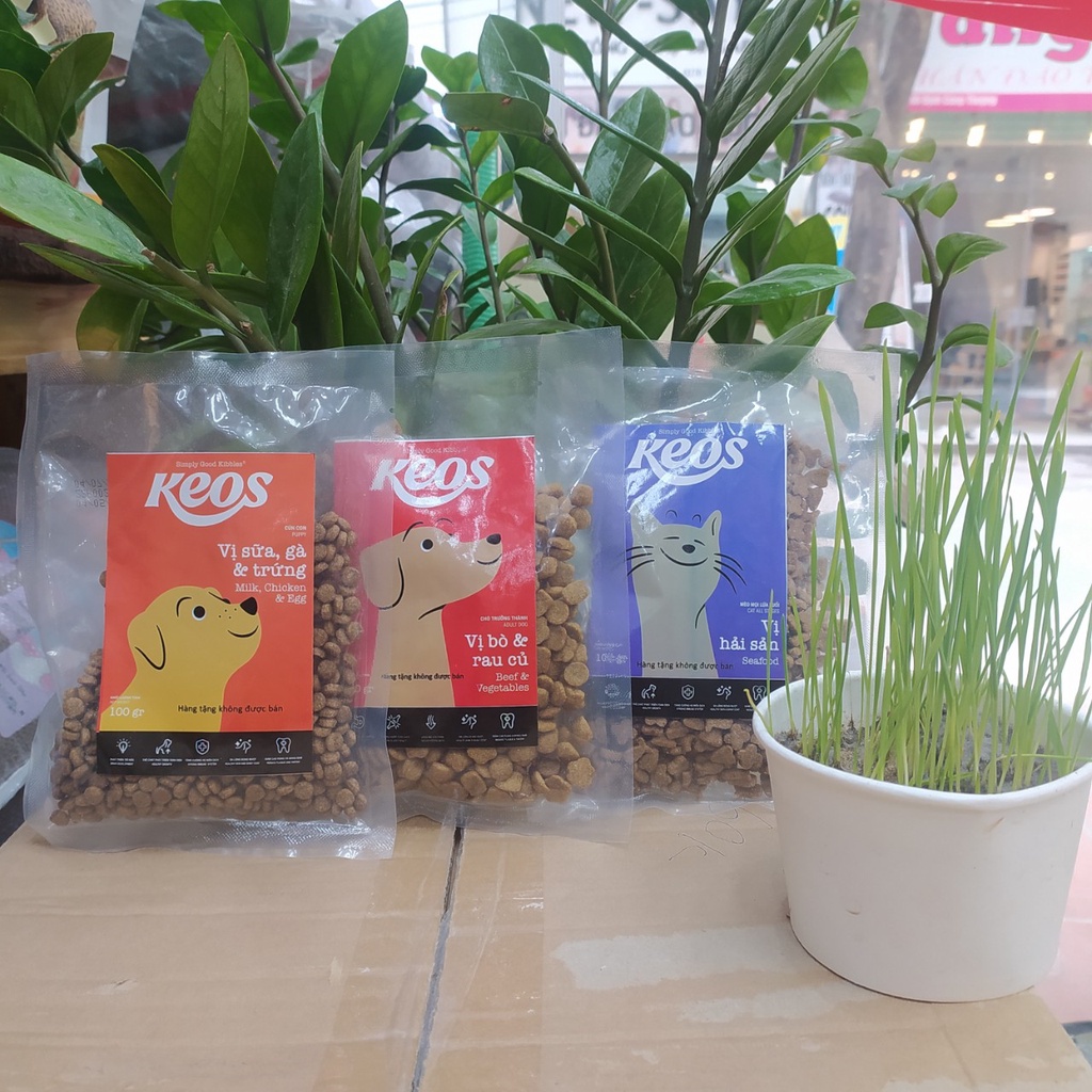 Thức ăn hạt khô cho chó và mèo hãng Keos/Catsrang/Catseye gói 100g dùng thử