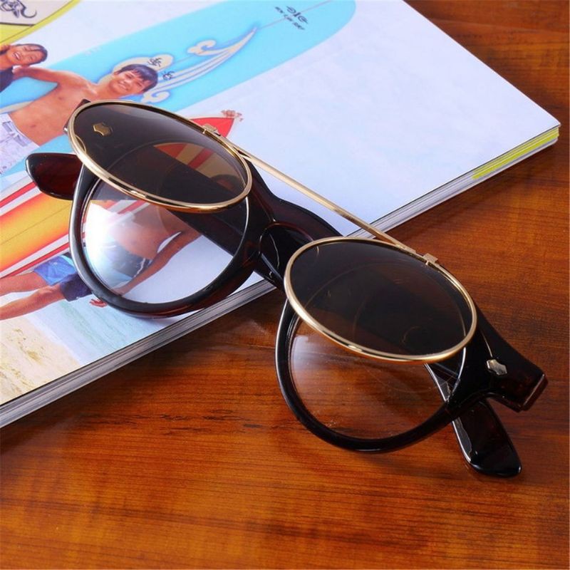 Kính thầy bói mắt tròn lật tròng (có ảnh thật)