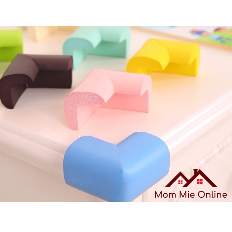 [HCM]Bộ 4 miếng xốp bịt góc bàn loại dày an toàn cho bé