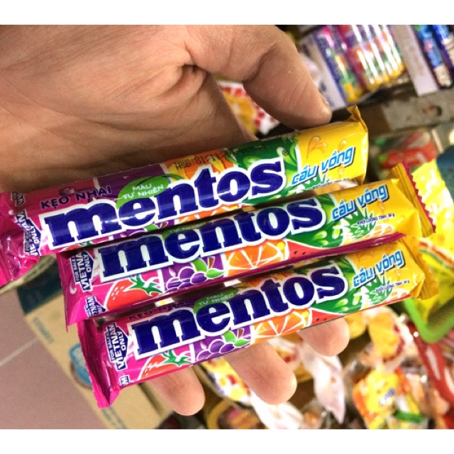 Combo 8 thỏi kẹo Mentos Cầu Vồng- Bạc Hà