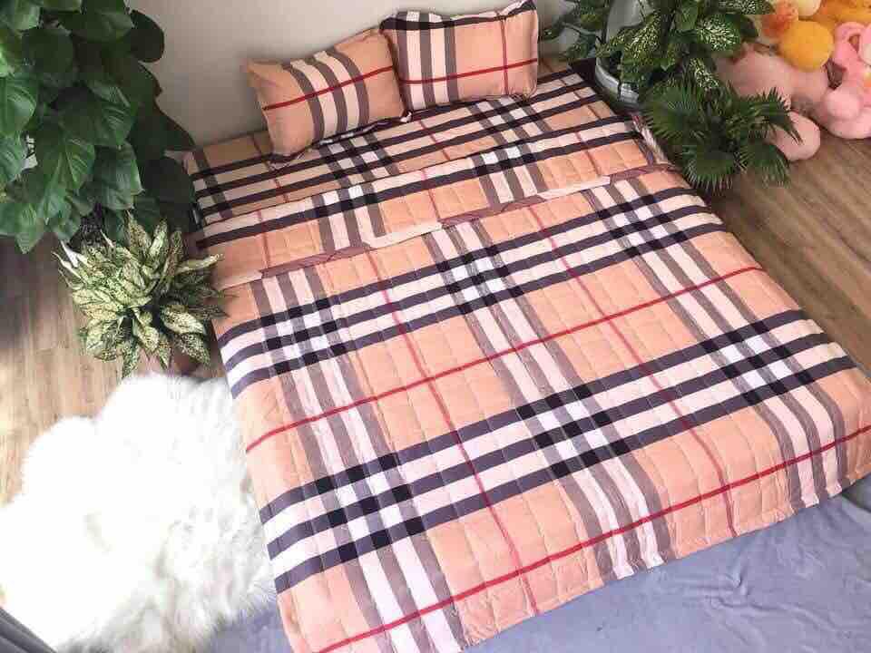 Trọn Bộ Chăn Ga Gối Combo 5 Món , Kẻ Vàng BBR , Chất Liệu Bền Đẹp, Không Phai, Không Xù, Mẫu Mã Kích Cỡ Đa Dạng
