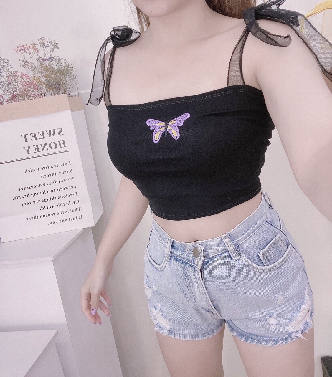 ÁO HAI DÂY CROPTOP CỘT DÂY RUY BĂNG - ÁO HAI DÂY CỘT NƠ REN HÌNH BƯỚM - ÁO HAI DÂY CHẤT BORIP AR02