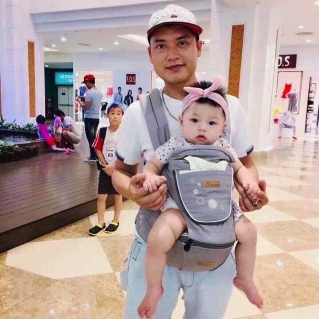 Địu Ngồi Hàn Quốc Aimama có che đầu cho bé
