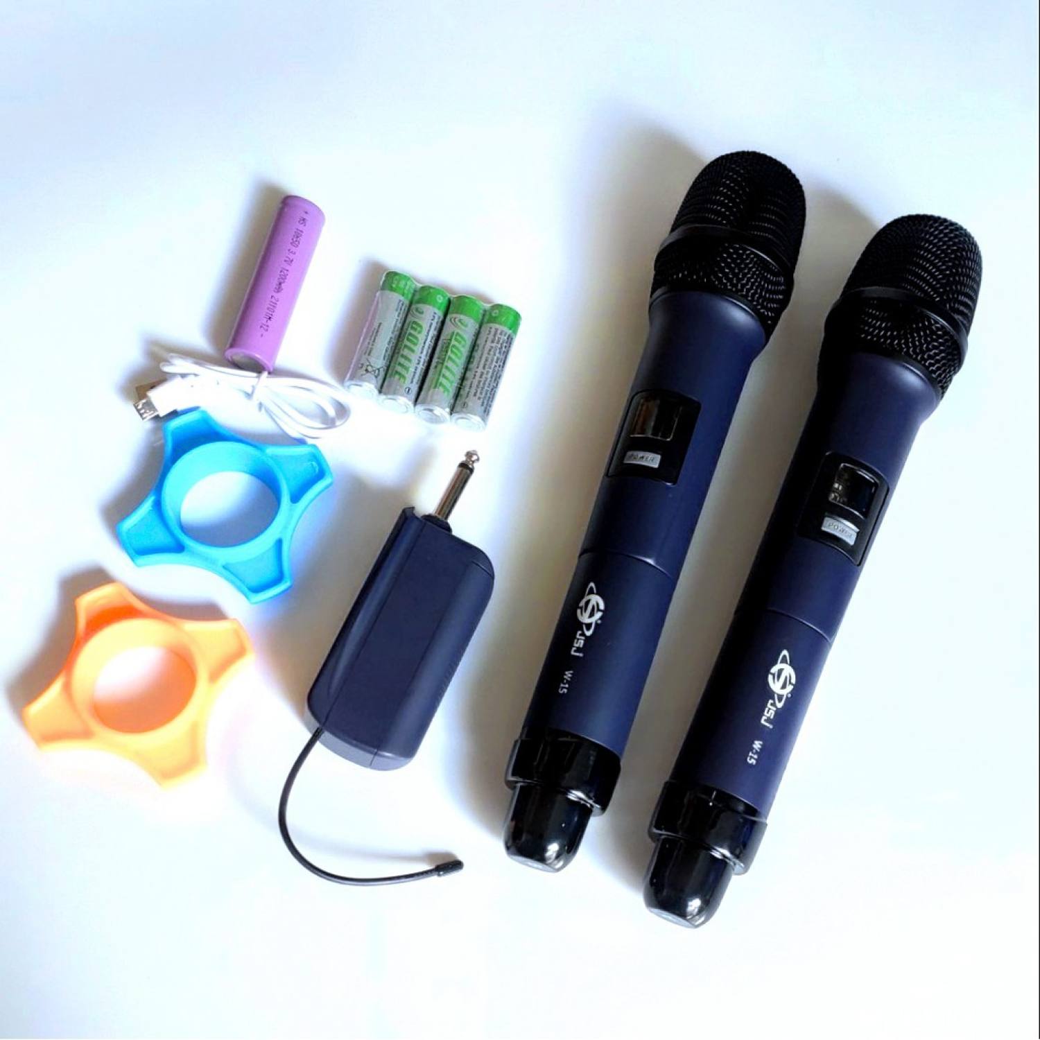 Mẫu Mới Micro karaoke không dây cao cấp JSJ-W121 tích hợp màn hình led chuyên