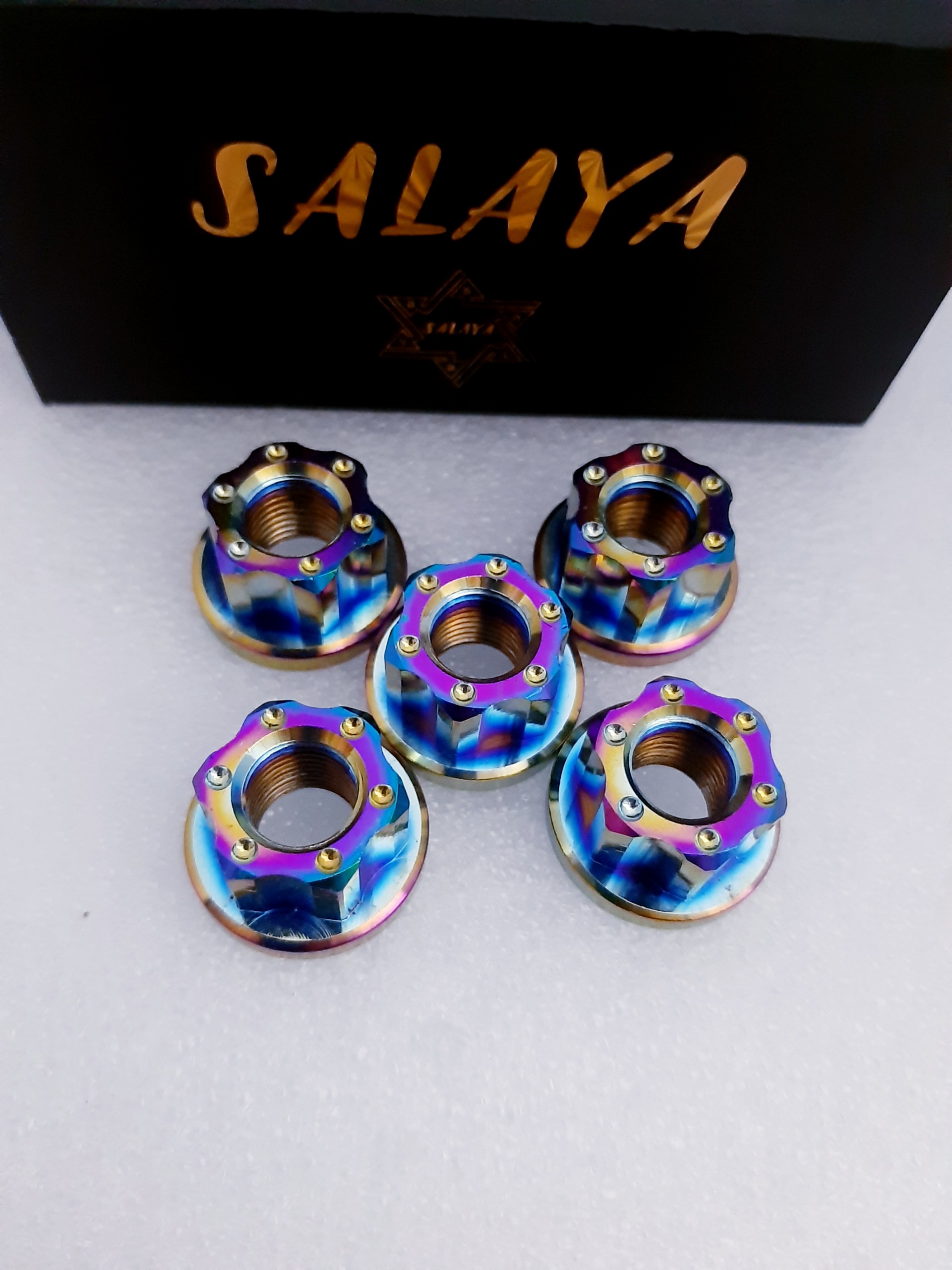 tán ốc salaya 12ly hở [7 màu]