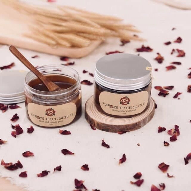 Rửa mặt tẩy da chết hoa hồng Karose Face Scrub 100g