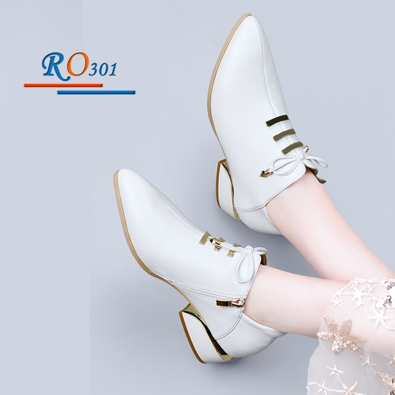 Giày boot nữ cổ thấp 4 phân hai màu đen trắng hàng hiệu rosata ro301