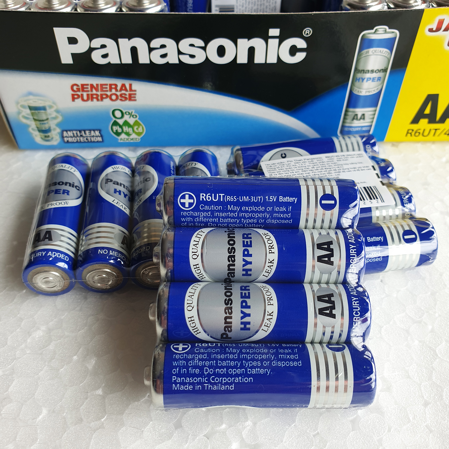 Pin AA Panasonic R6UT/4S, Pin Panasonic Xanh ( 12 Viên )