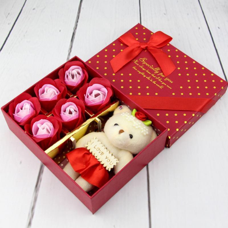 Hoa Hồng 6 Bông Kèm Gấu Hộp Vuông,quà tặng hoa hồng,hoa hồng sáp bông,quà tặng hoa hồng sáp bông
