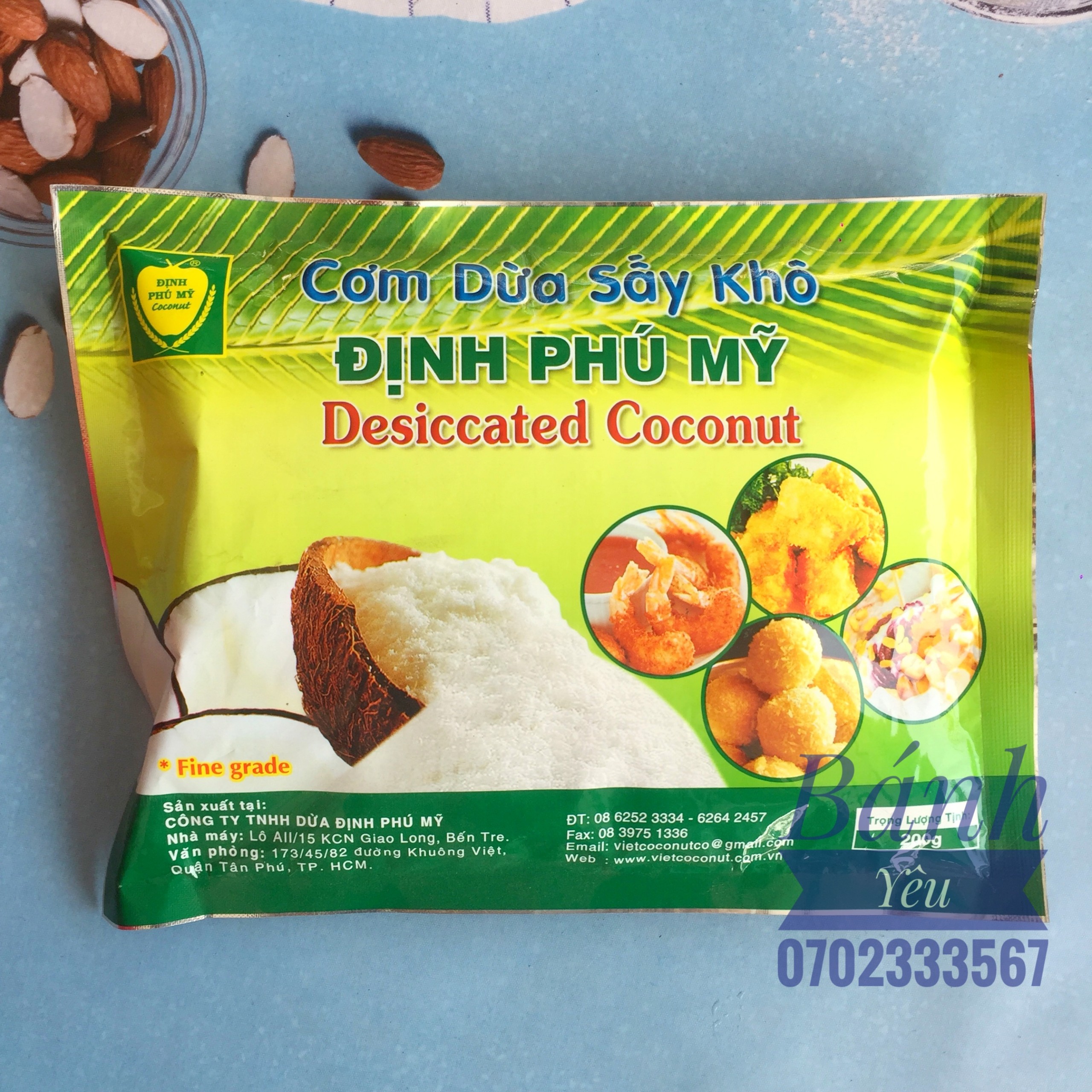 Cơm dừa sấy khô Định Phú Mỹ 200g - hạt nhỏ