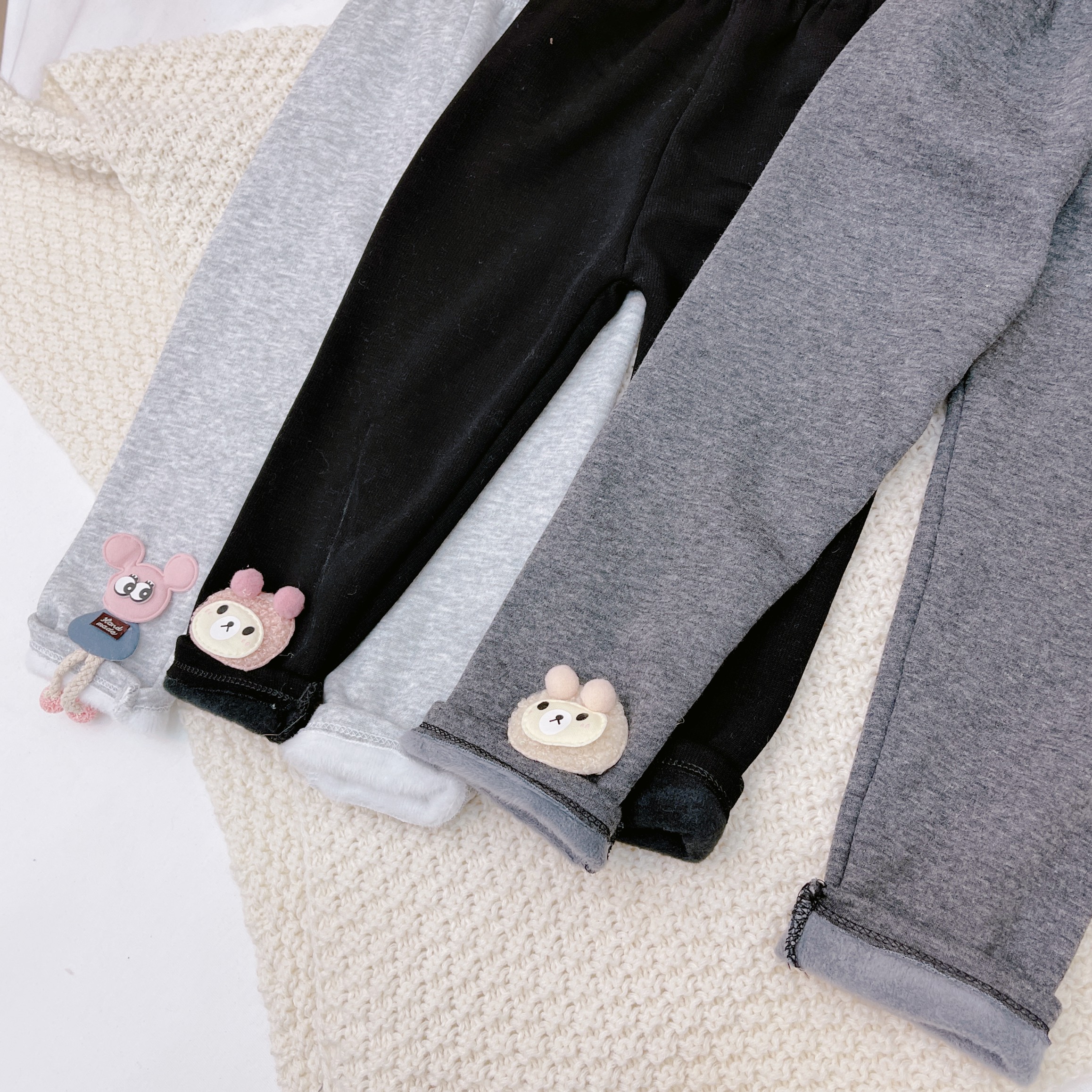 Quần legging bé gái nỉ lót lông siêu ấm