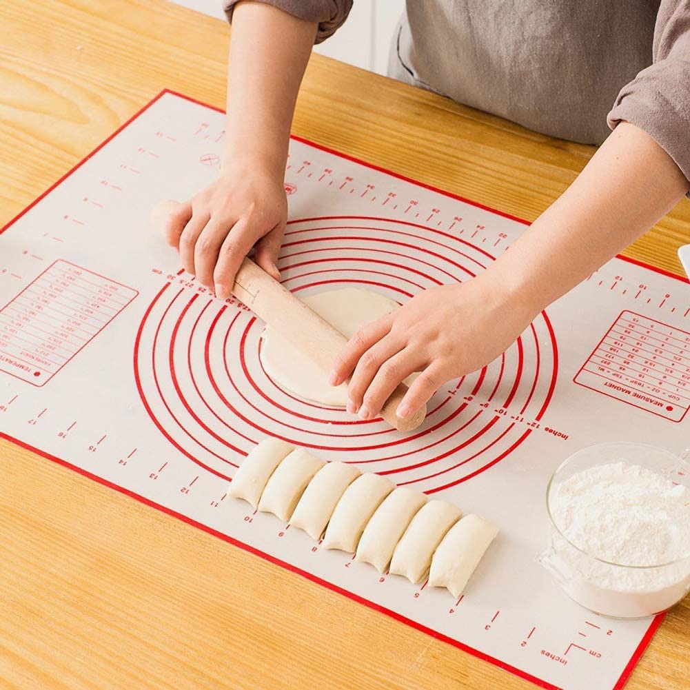 Tấm lót nhào bột làm bánh macaron bằng silicone chống dính