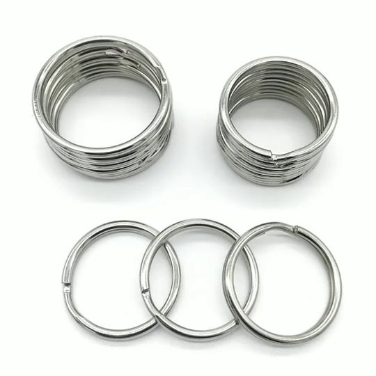    Quà Tặng  Móc khóa không gỉ.  khoen moc khoa tron chắc chắn bền bỉ theo thời gian. kích thước 30mm 