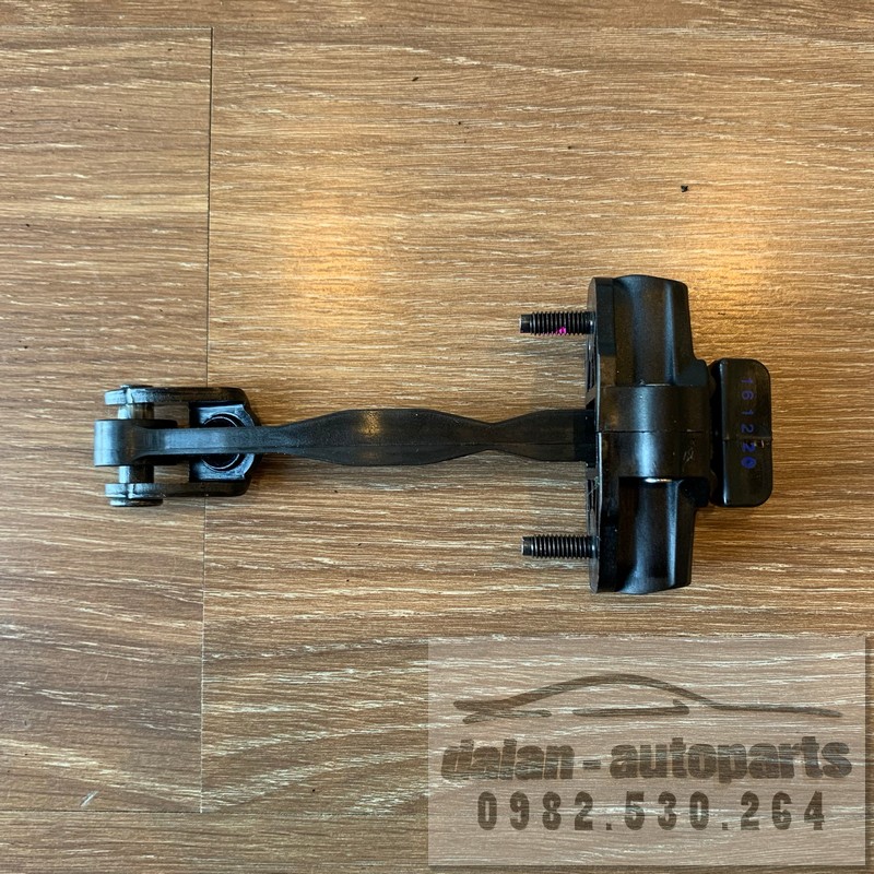 Hạn chế cửa sau dùng cho xe ford ranger 2013 2020 - ab392627200ae