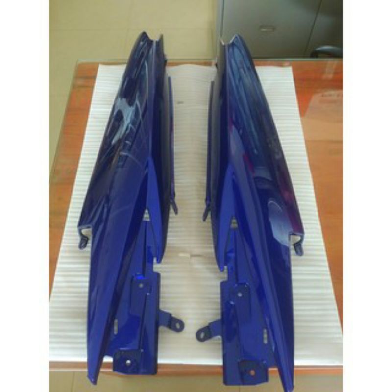 Ốp sườn exciter 135/ 2011-2014 màu xanh hoặc đen