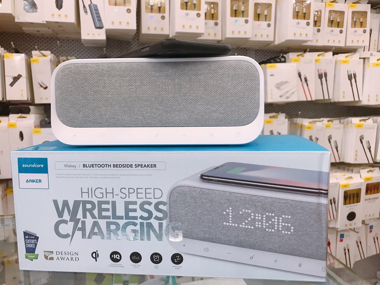 Loa Bluetooth Anker Soundcore Wakey A3300P