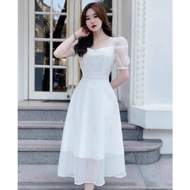 Đầm voan cổ vuông tay nơ kết cườm