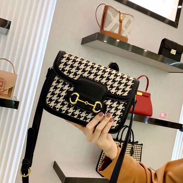 Túi xách đeo chéo [HOT TREND] túi xách nữ hà hồ đẹp vân caro đi chơi phong cách hàn quốc A054 - MINT68
