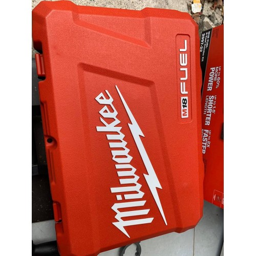 Thùng đựng máy khoan pin milwaukee