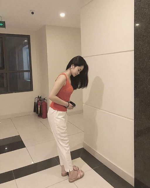 Quần baggy nữ , quần đũi baggy xước hàn cao cấp , Kiểu dáng trẻ trung phù hợp nhiều lứa tuổi , Chất vải đũi xước hàn cao cấp vô cùng thoải mái , mềm mát , phối đồ sang chảnh , giá hấp dẫn , hỗ trợ ship - Thời Trang Nữ 389