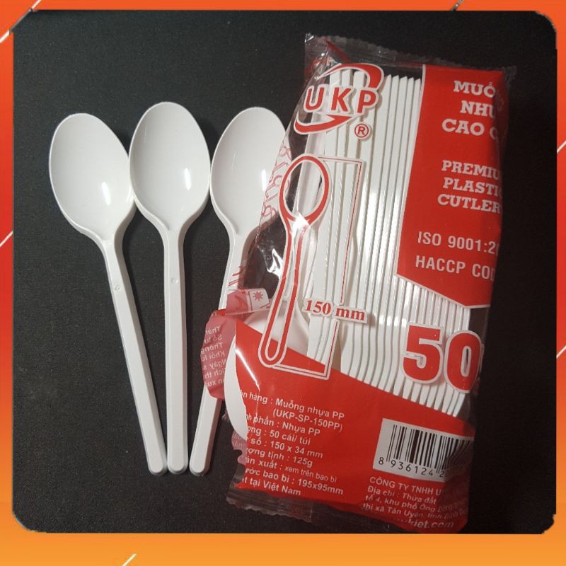 Thìa nhựa dùng 1 lần cứng 100 cái ukp