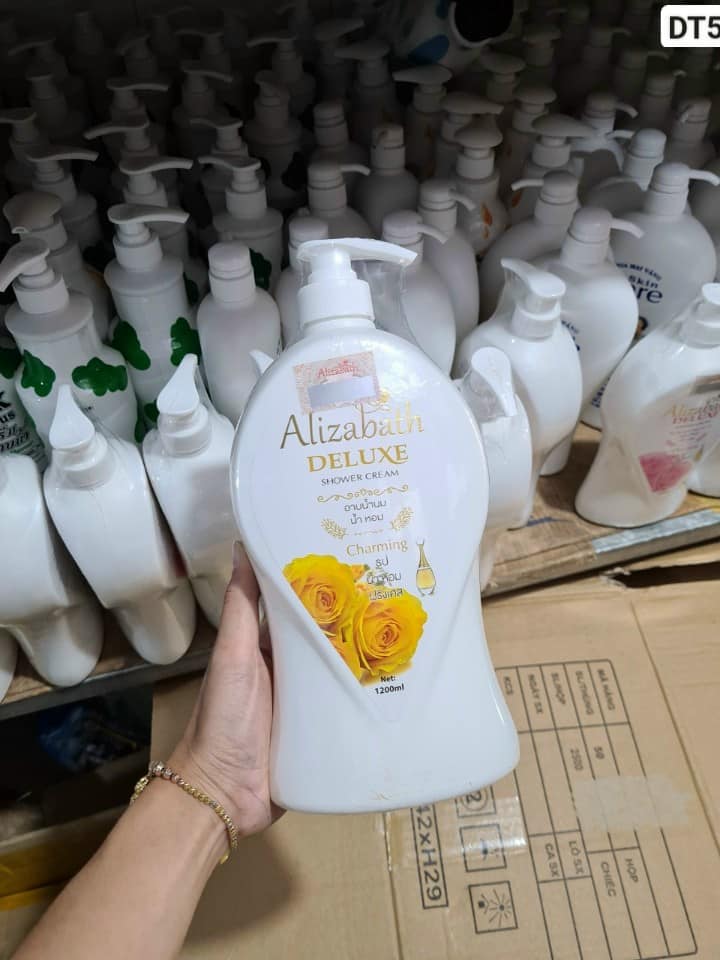 Sữa tắm Enchanteur 1200ml hương thơm ngào ngạt