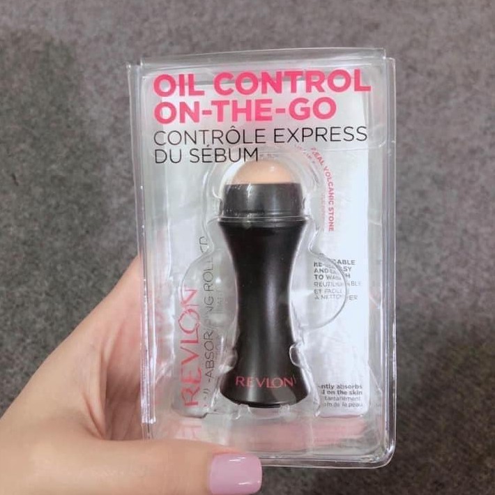 Thanh lăn thấm hút dầu đá núi lửa Revlon USA - thấm hút, kiểm soát chất nhờn