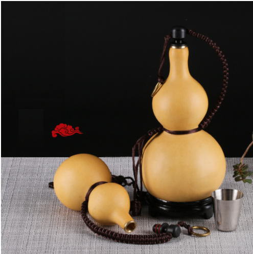 Hồ lô tự nhiên đựng rượu dung tích 0.5-1L hàng có sẵn, tặng kèm đế